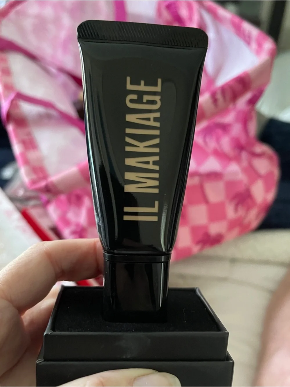 Il Makiage AFTER PARTY Next Gen Full Coverage Foundation-45- swatched